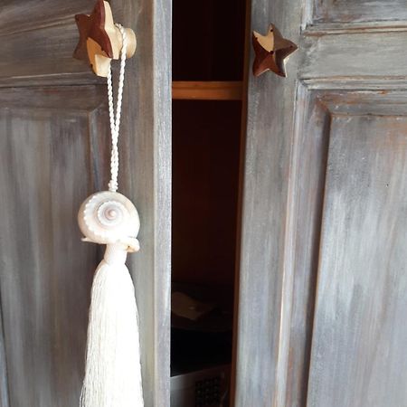 Bed and Breakfast Mare e Legnu Peri Esterno foto