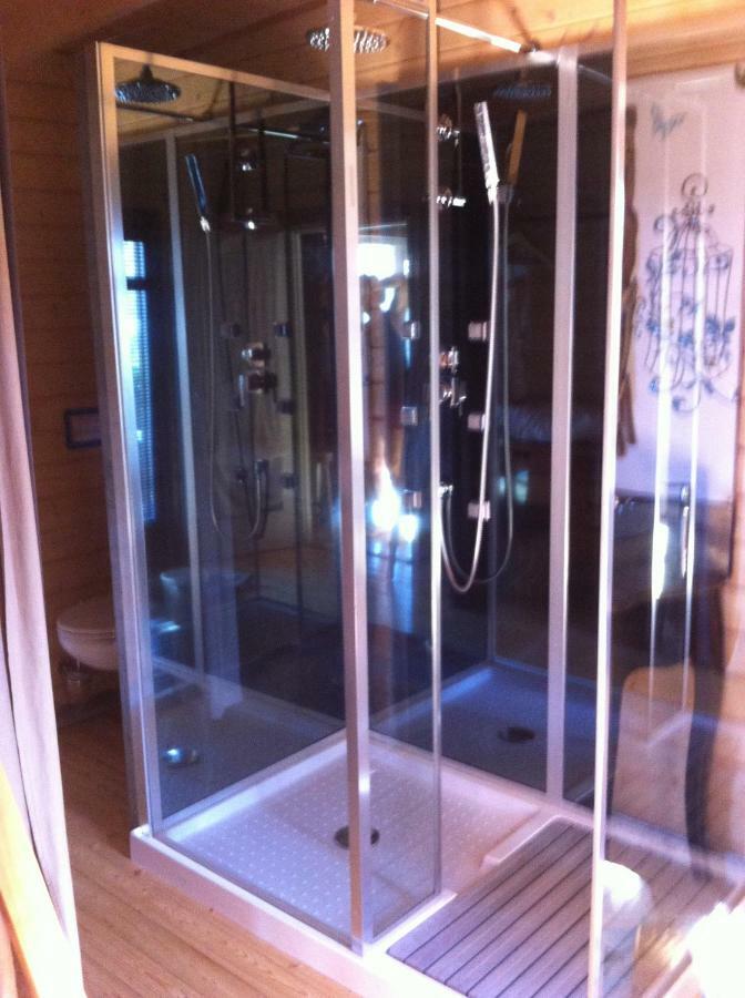 Bed and Breakfast Mare e Legnu Peri Esterno foto